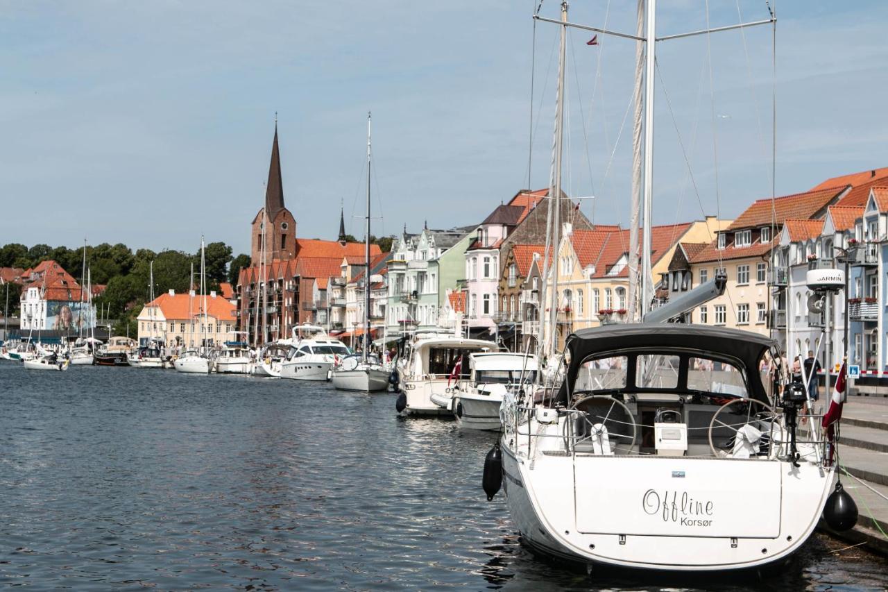 Hotel Sonderborg Kaserne Экстерьер фото